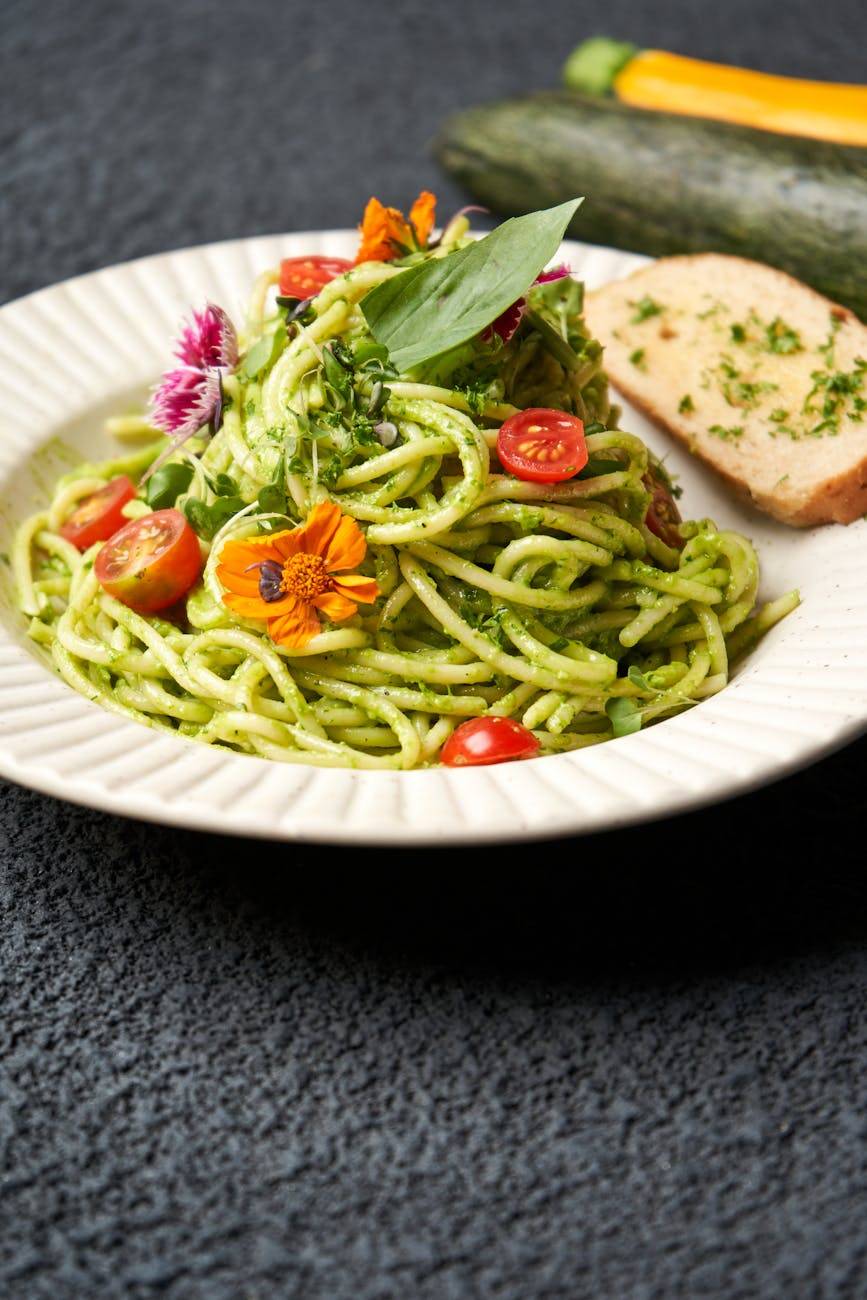 How to Make Vegan Pesto Zucchini Noodles: A Delicious & Healthy Recipe